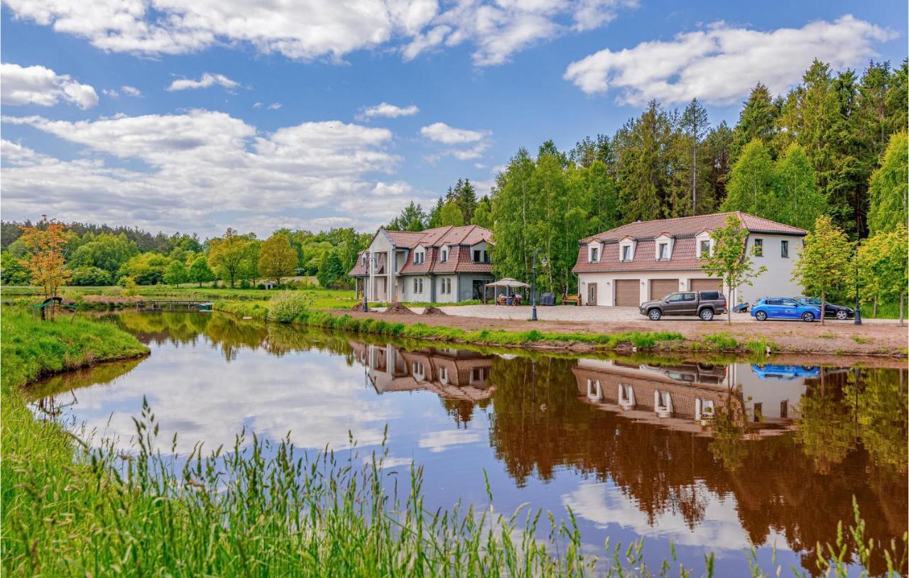 Amazing Home In Gniewino With Kitchen Eksteriør bilde